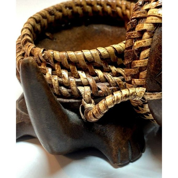 Lombok Indonesia Wood Turtle Trinket Box with Woven Wicker Rattan - Picture 11 of 12